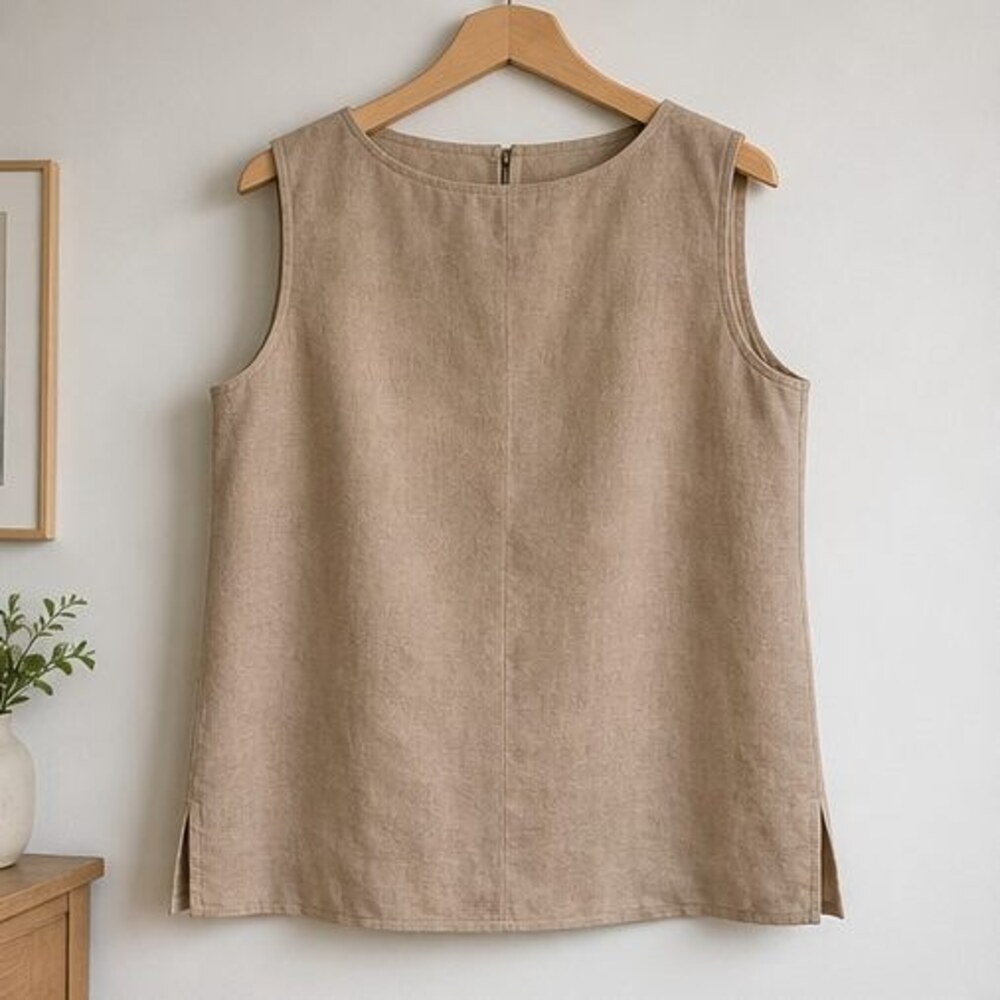 Emerald V Neck Top